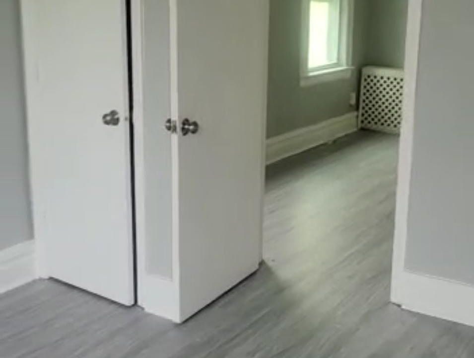 1st image of 445 Nye Ave