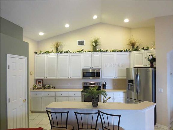 5th image of 18124 Pheasant Walk Dr