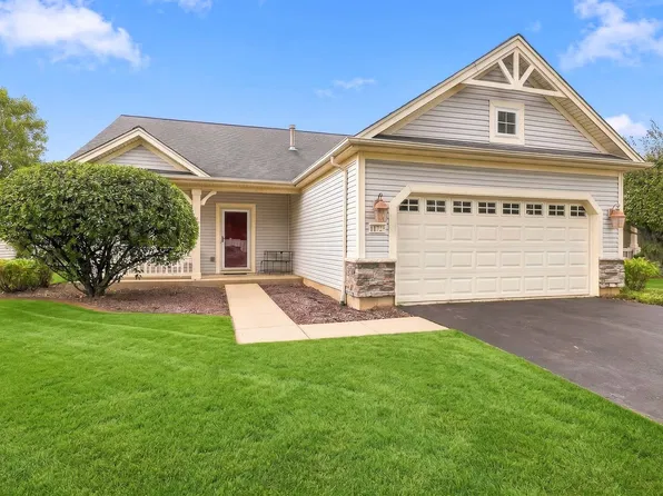 11723 Wildrose Dr, Huntley, IL 60142