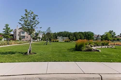 3rd image of 5651 N Lockwood Ave