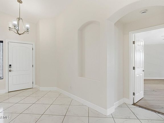 5th image of 8817 W SALTER Drive