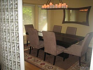 4th image of 11 Seaview Ln