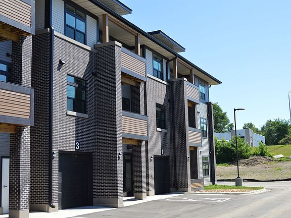 2nd image of 716-718 Darling Ave #D01917a36