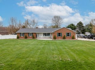 35294 Ash Rd, New Boston, MI 48164