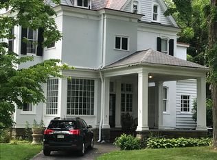 347 Bank St, Sewickley, PA 15143