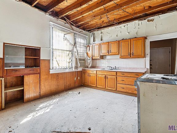 4th image of 1601 N Tonti St