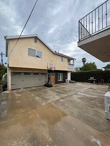 4412 Russell Ave Photo 1