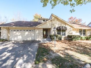 5805 E 98th St S, Tulsa, OK 74137