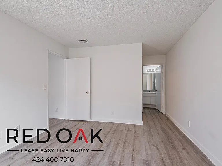 2724 Abbot Kinney Blvd #215 — Photo 9