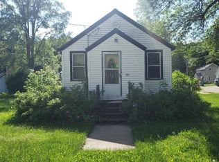 22085 586th Ave, Austin, MN 55912