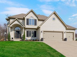 14630 NW 63rd St, Parkville, MO 64152