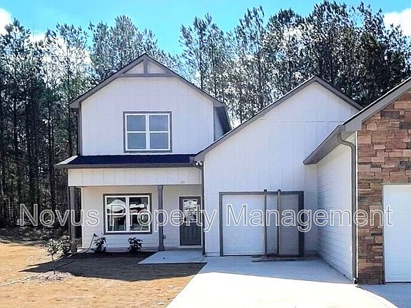 2nd image of 111 Crest Pointe