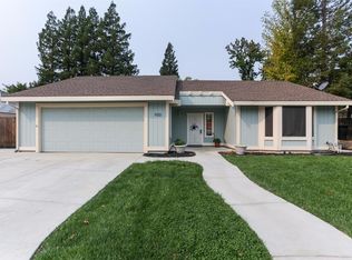 1122 Cresthaven Dr, Roseville, CA 95678