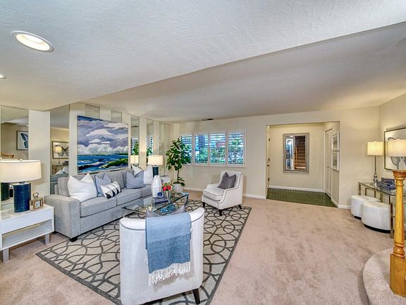 3rd image of 6071 Calle De Prospero