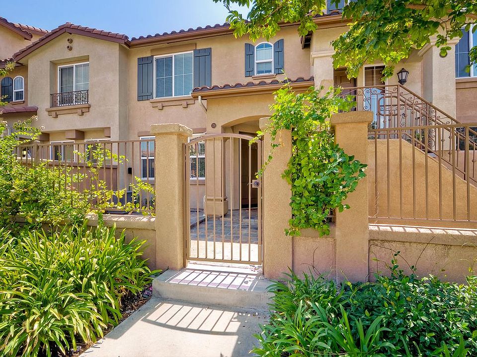 1st image of 10447 Whitcomb Way Unit 158