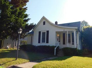 2037 N 9th St, Terre Haute, IN 47804