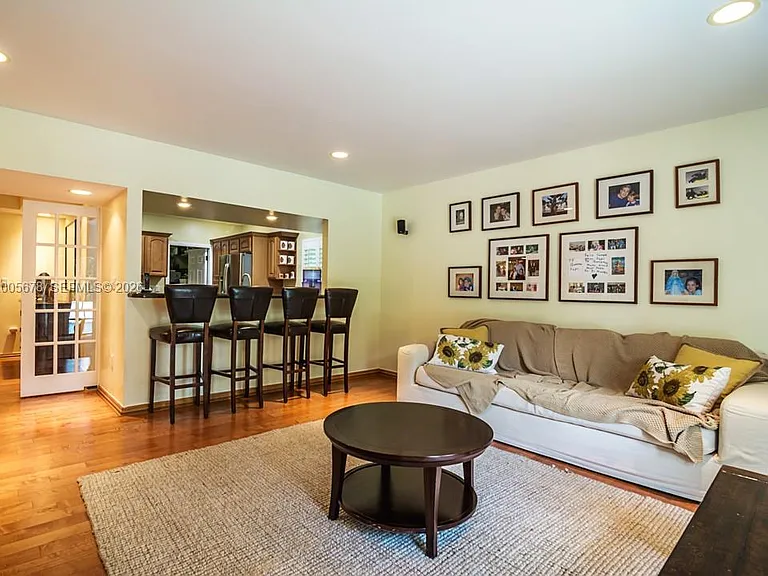 1237 Aduana Ave — Photo 13