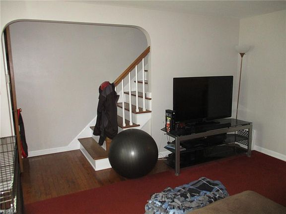 5th image of 2319 W Broad Blvd