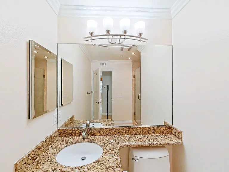5 Avenida Brio — Photo 15