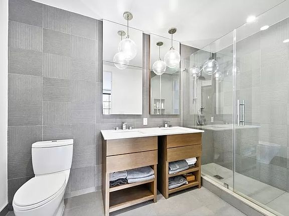 5th image of 2100 Bedford Ave Unit 6-D