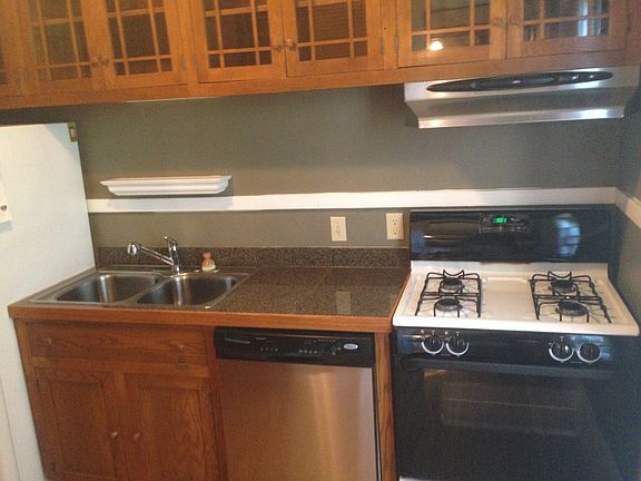 5th image of 3315 Hennepin Ave #1