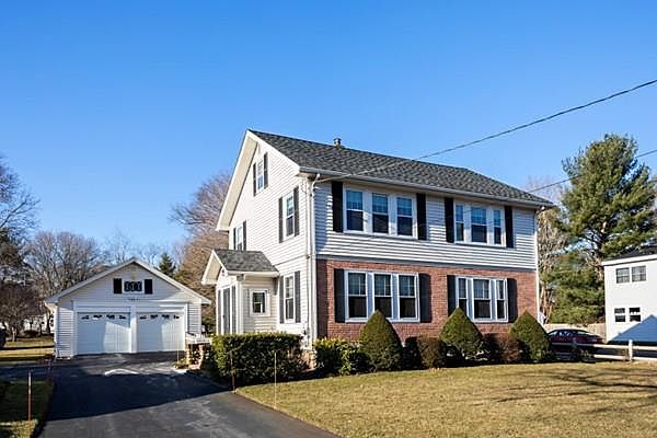 1st image of 590 Plymouth St