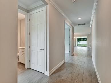 5th image of 259 Tamarindo Ln