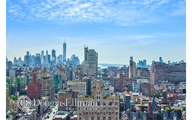 Sold by Douglas Elliman | media 16