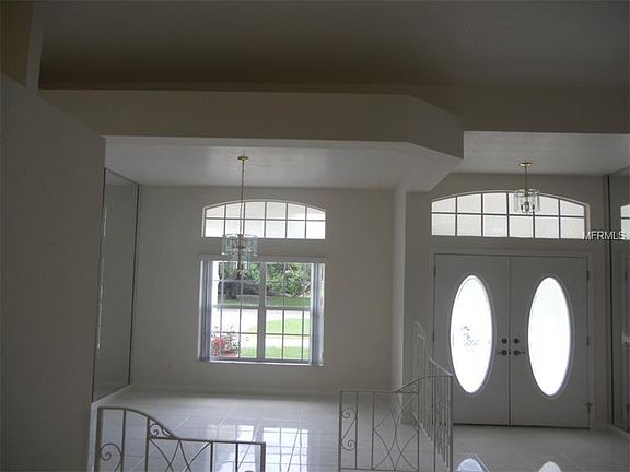 4th image of 121 Da Vinci Dr