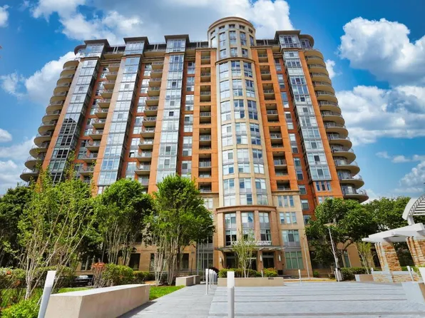 8220 Crestwood Heights Dr, Mc Lean, VA