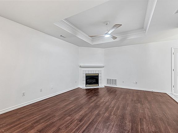 5th image of 5643 W Chattel St