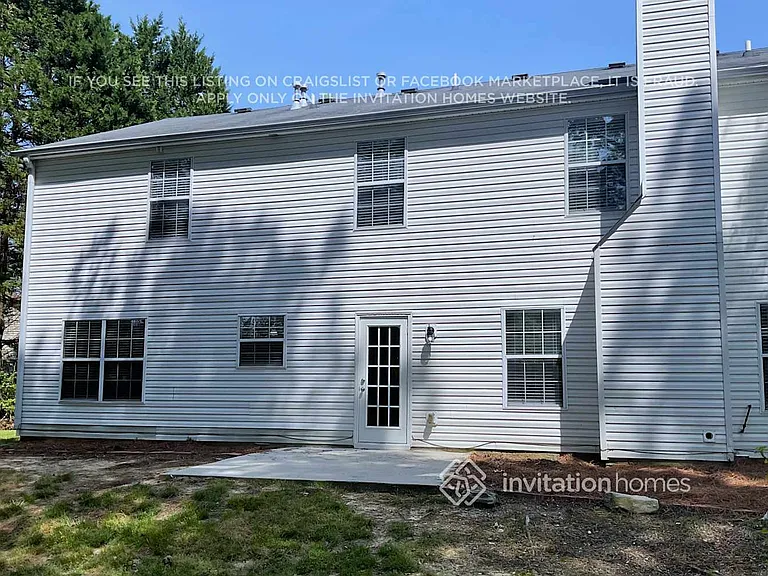 3925 Bradford Walk Trl — Photo 18