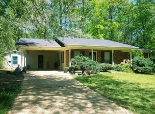 202 Cove Rd, Fulton, MS 38843