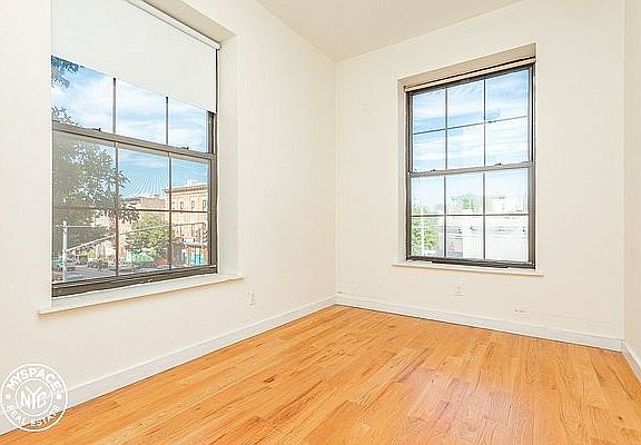 2nd image of 690 Prospect Pl #5Q