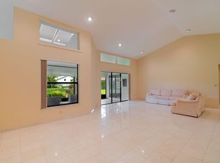 16784 Willow Creek Dr, Delray Beach, FL 33484