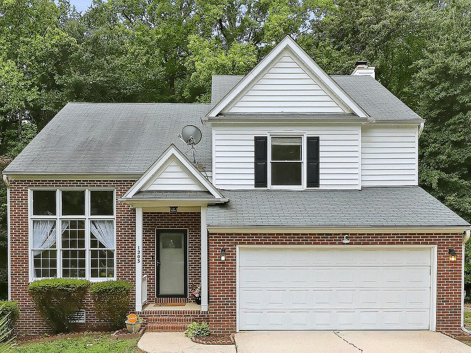 1st image of 1203 Silvershire Way