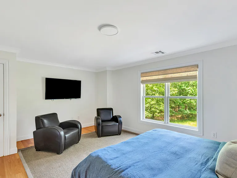 8 Wildflower Ln — Photo 27