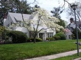211 Clairmont Ter, Orange, NJ 07050