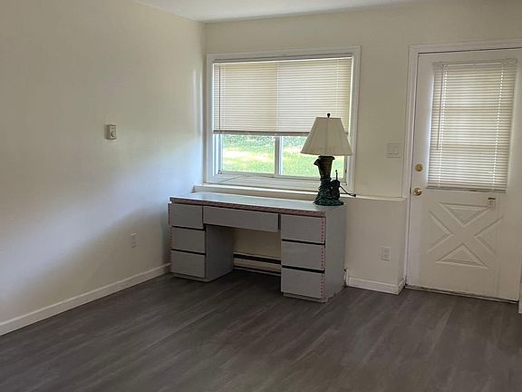 5th image of 26 Buckskin Ln