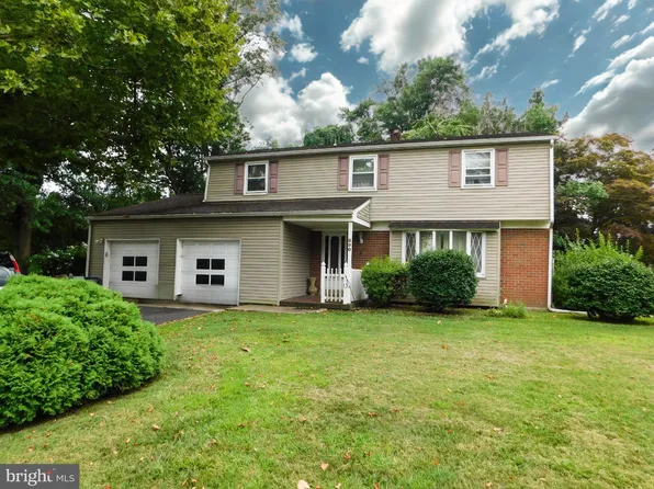 890 Township Line Rd, Plymouth Meeting, PA 19462
