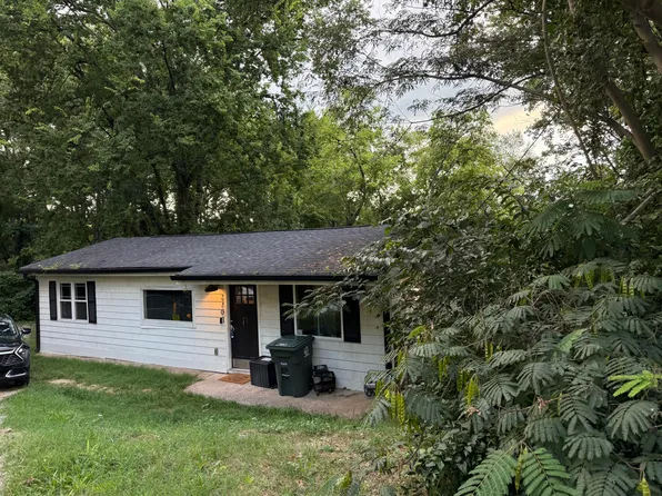 2703 Harrison Pike, Chattanooga, TN 37406