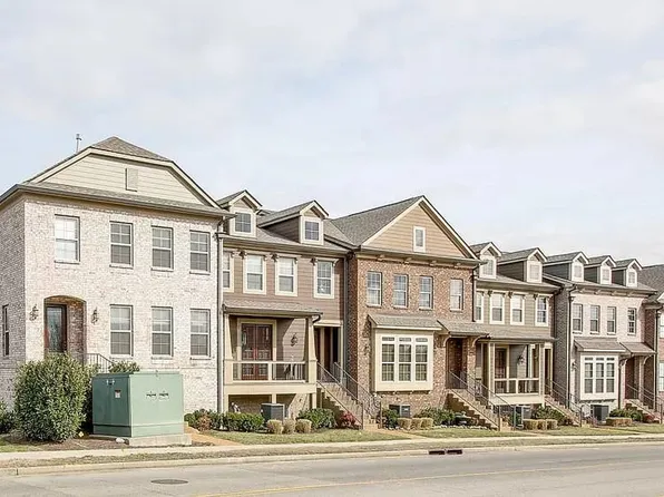 1010 Pine Meadow Ct, Nashville, TN 37221