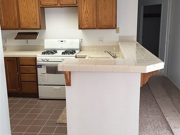 5th image of 14347 Albers St APT 205