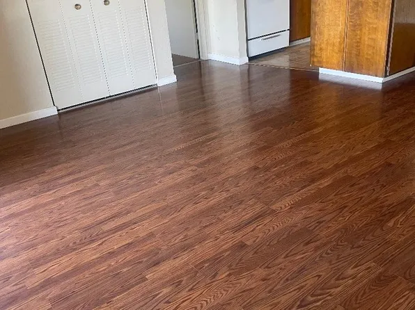 3325 W Campus Ave #3325, Visalia, CA 93277