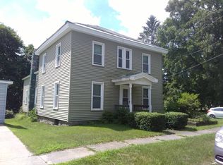 27 Seminary St, Fort Edward, NY 12828