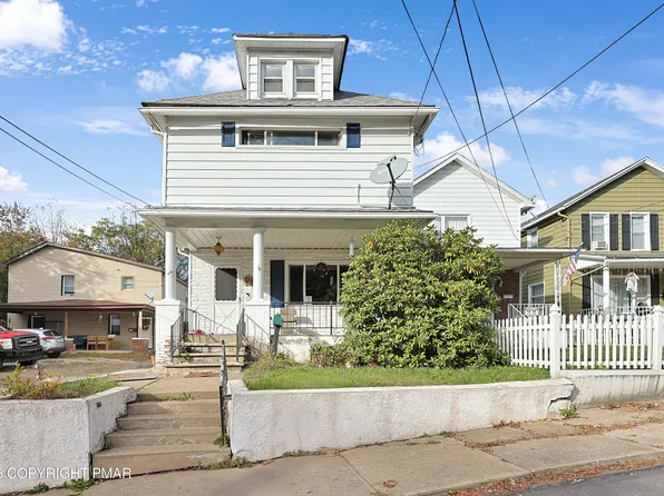 86 1/2 Lambert St, Pittston, PA 18640