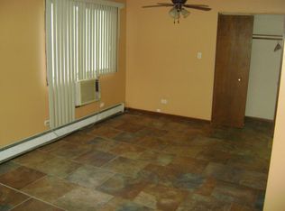 18239 Ravisloe Ter, Country Club Hills, IL 60478