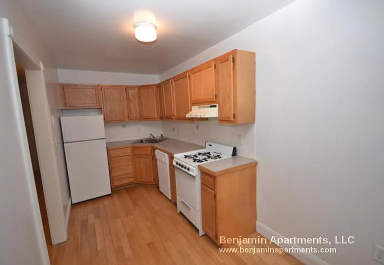 212 Allston St #S — Photo 8