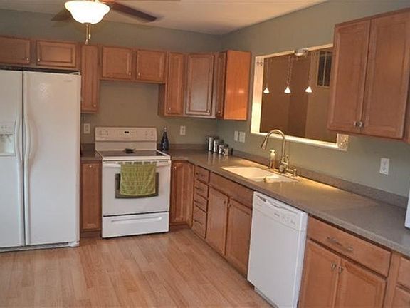 2nd image of 6440 Prairie Creek Ct