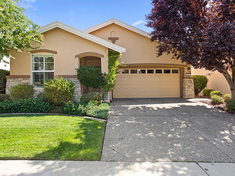 1st image of 1433 Topanga Ln